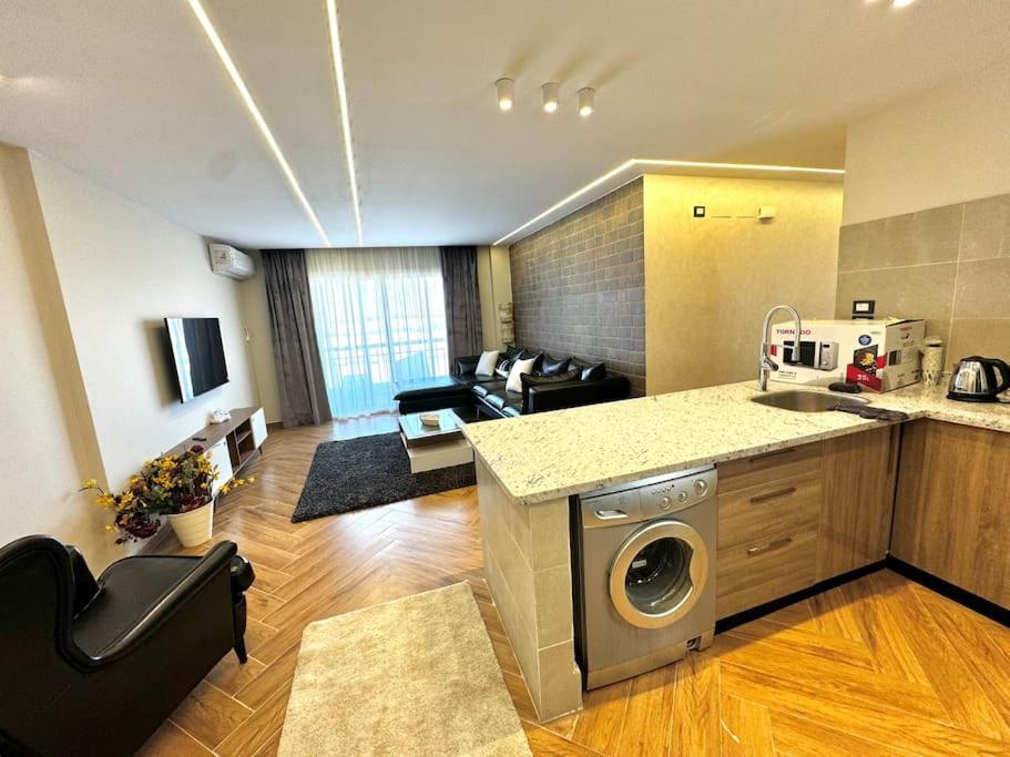 Super Luxury At Madinaty 3br With Masterbr & 5g Wifi & View * Cairo
