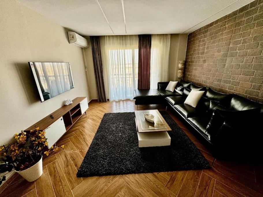 Super Luxury At Madinaty 3br With Masterbr & 5g Wifi & View Apartment *